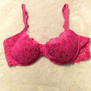 Victoria's Secret Lacey Bra fuchsia pink 36C